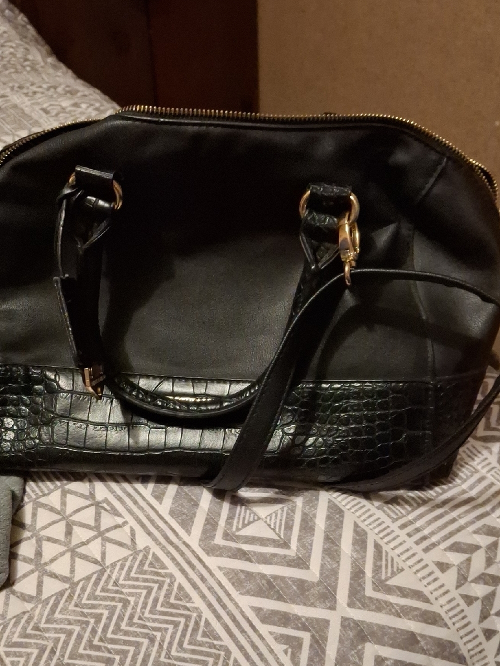 Black Women's Satchel Handbag - Classic Structured Style